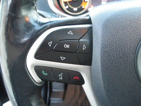 Used 2014 Jeep Cherokee Limited w/ Luxury Group image 23