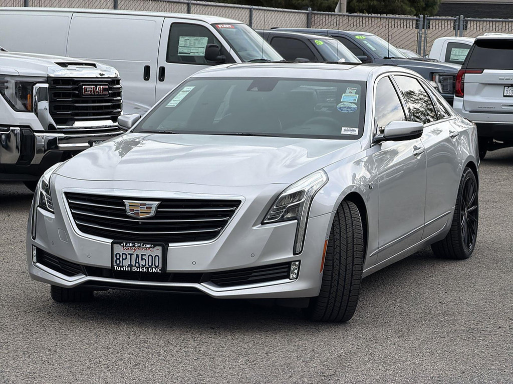 Used 2017 Cadillac CT6 Luxury AWD/4WD image 3