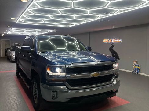 Used 2017 Chevrolet Silverado 1500 LT w/ All Star Edition image 1