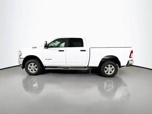 Used 2024 RAM 2500 Big Horn AWD/4WD image 11