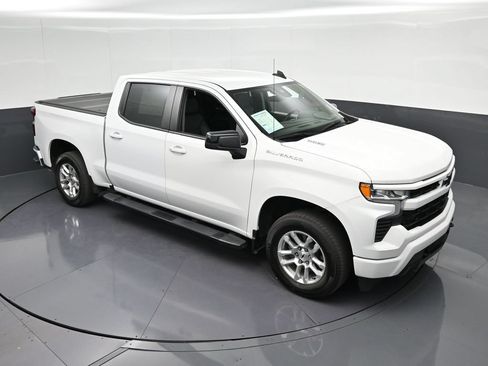 Used 2024 Chevrolet Silverado 1500 RST w/ Convenience Package II RWD image 25