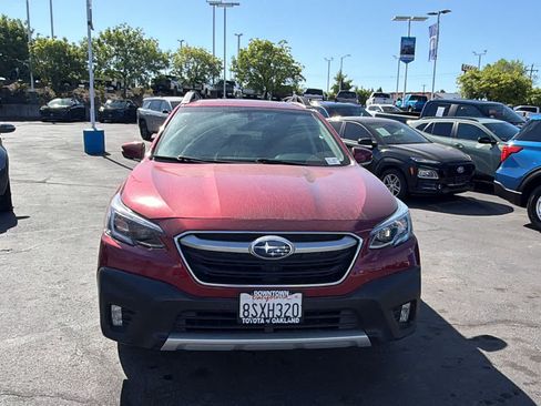 Used 2020 Subaru Outback Limited AWD/4WD image 2