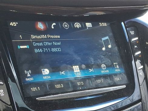 Used 2018 Cadillac Escalade Luxury image 18