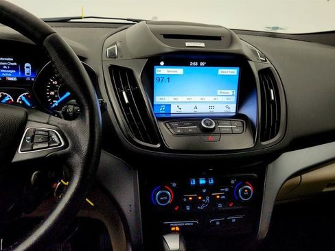 Used 2017 Ford Escape SE w/ SE Leather Comfort Package FWD image 16