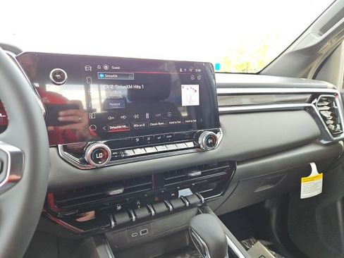 New 2026 GMC Canyon Elevation w/ Convenience Package image 30