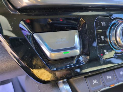 Used 2023 GMC Sierra 1500 Denali image 17