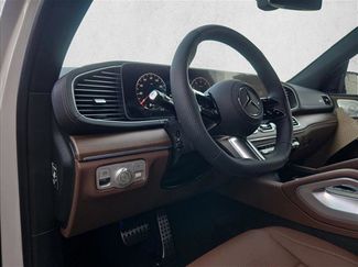 New 2026 Mercedes-Benz GLS 450 4MATIC video 3