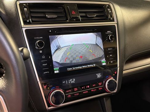 Used 2018 Subaru Outback 2.5i Limited image 33
