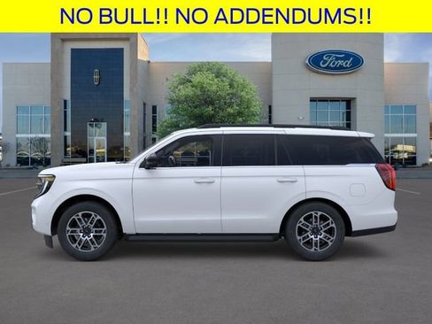 New 2026 Ford Expedition Active RWD image 3