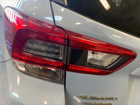 Certified 2023 Subaru Crosstrek 2.0i image 24