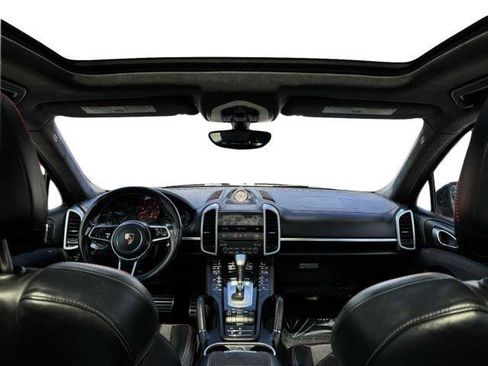 Used 2017 Porsche Cayenne GTS AWD/4WD image 42