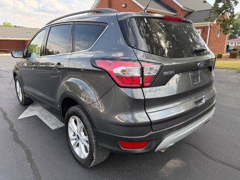 Used 2018 Ford Escape SE AWD/4WD image 5