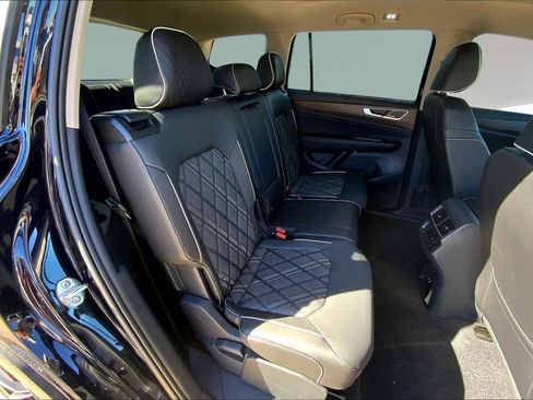 New 2026 Volkswagen Atlas SEL Premium R-Line AWD/4WD image 10