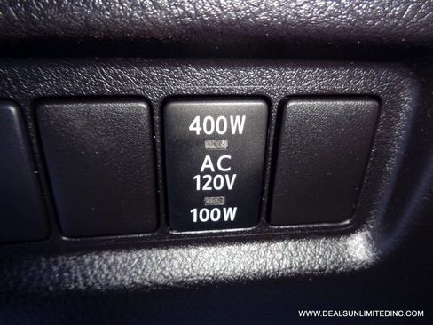 Used 2015 Toyota 4Runner SR5 image 11