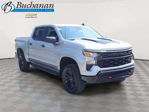 New 2026 Chevrolet Silverado 1500 Custom Trail Boss w/ LPO, Dark Essentials Package AWD/4WD image 1