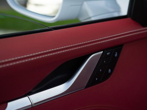 Certified 2025 Porsche 911 Turbo S image 14