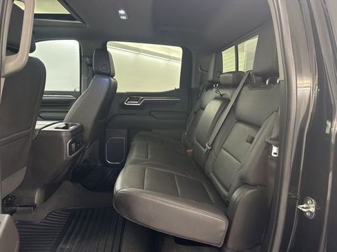 Used 2022 Chevrolet Silverado 1500 LTZ w/ Technology Package image 15