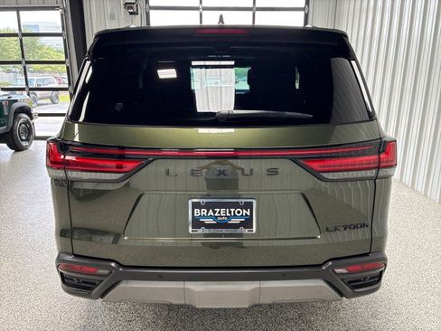 Used 2025 Lexus LX 700h Overtrail w/ Accessory Package (Z1) AWD/4WD image 6