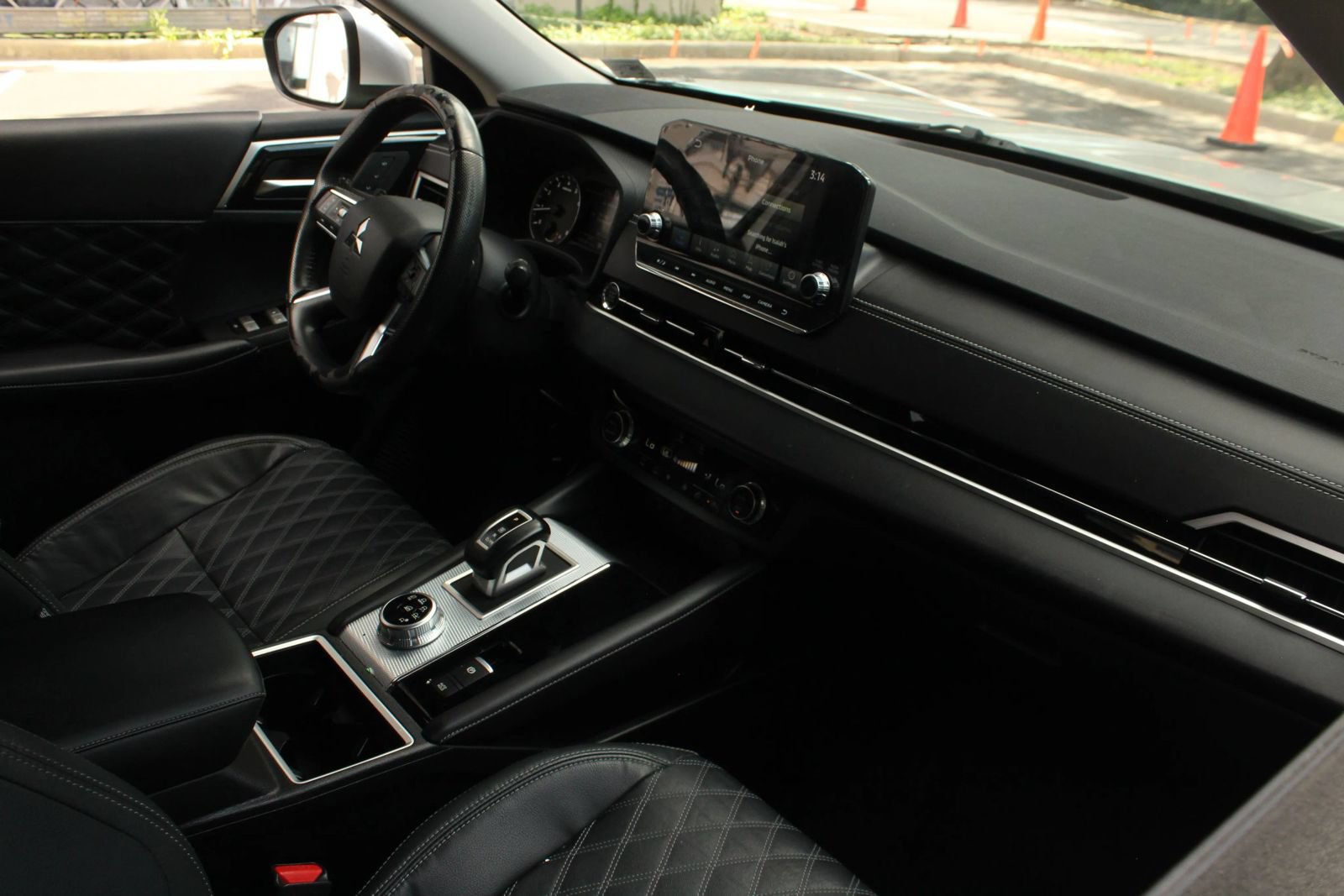 Used 2022 Mitsubishi Outlander SEL FWD image 25