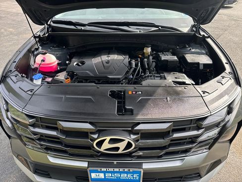 Used 2025 Hyundai Tucson SEL FWD image 31