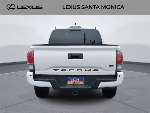 Used 2023 Toyota Tacoma TRD Sport image 6