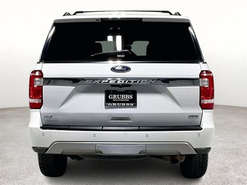 Used 2021 Ford Expedition XLT image 6