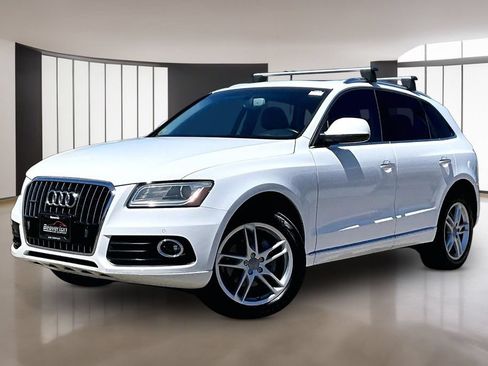 Used 2015 Audi Q5 2.0T Premium Plus w/ Technology Package AWD/4WD image 2