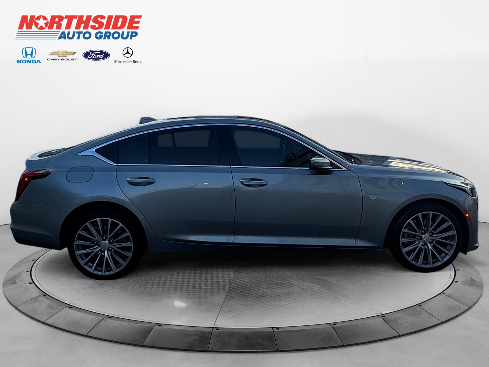Used 2023 Cadillac CT5 Luxury AWD/4WD image 8