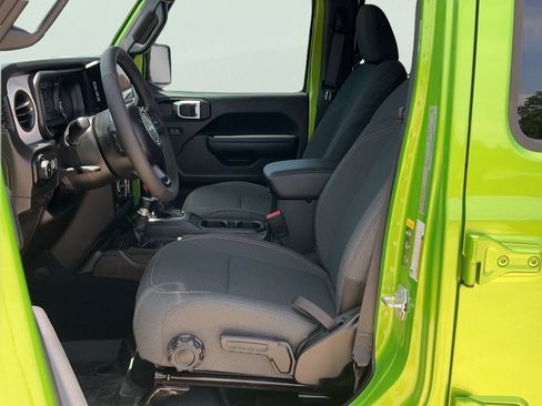 New 2025 Jeep Wrangler Unlimited Sport AWD/4WD image 19