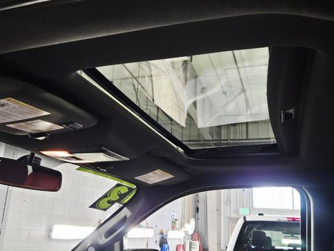 Used 2013 Ford F150 Limited image 30