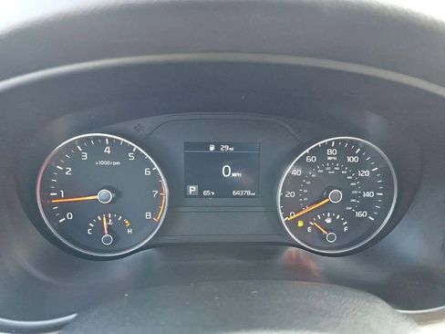 Used 2022 Kia Sportage Nightfall Edition image 5