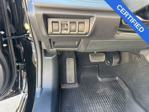 Certified 2025 Subaru Outback Touring XT AWD/4WD image 11