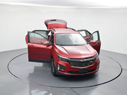 Used 2024 Chevrolet Equinox RS image 47