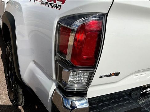 Used 2023 Toyota Tacoma TRD Off-Road image 33