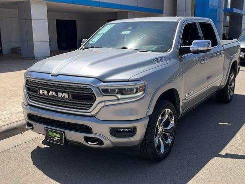 Used 2022 RAM 1500 Limited AWD/4WD image 3