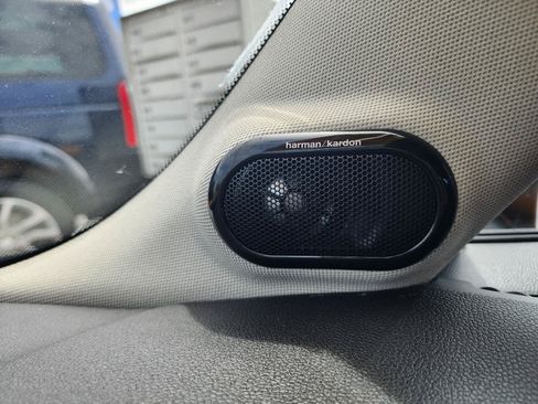 Used 2017 MINI Cooper 2-Door Hardtop FWD image 12