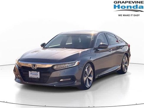 Used 2018 Honda Accord Touring image 1