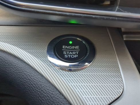 Certified 2021 Ford Explorer XLT w/ Equipment Group 202A image 26