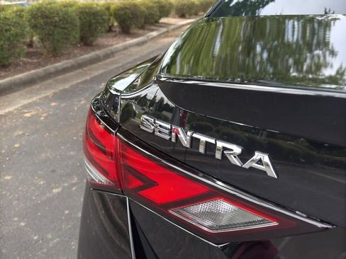 New 2025 Nissan Sentra SR image 14