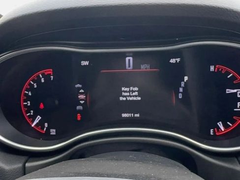 Used 2020 Dodge Durango SXT image 12