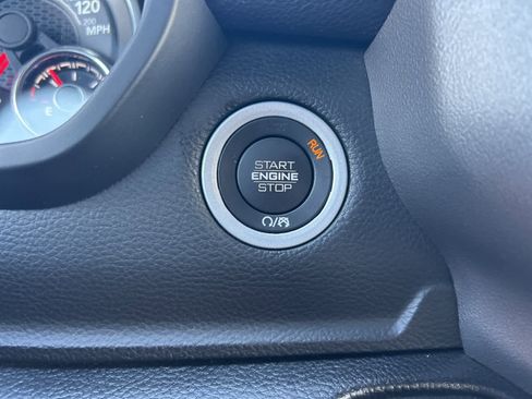 Used 2023 RAM 1500 Laramie image 39