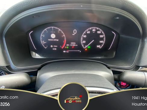 Used 2025 Honda Civic Sport image 4