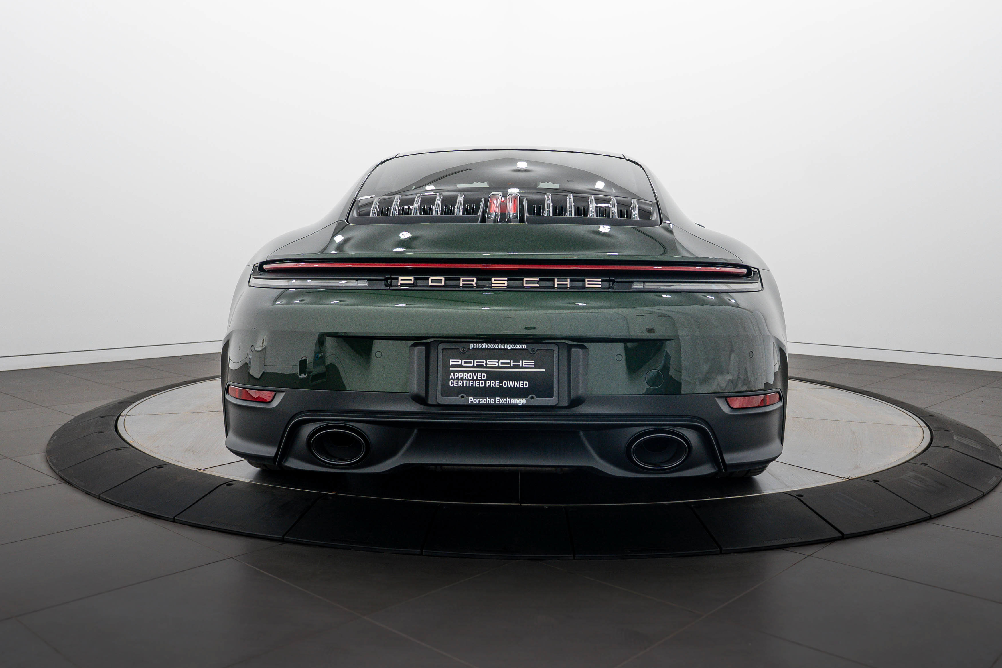 Certified 2026 Porsche 911 Carrera T RWD image 6