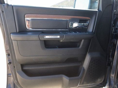 Used 2014 RAM 1500 Laramie w/ Convenience Group image 13
