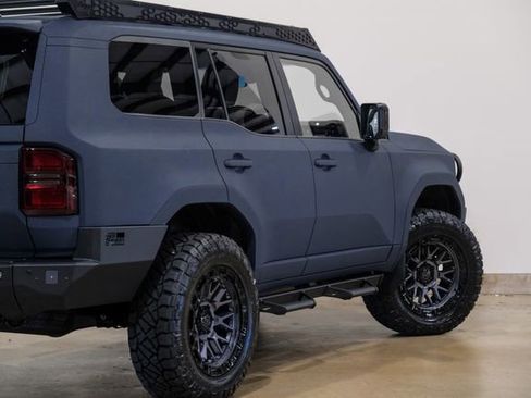 Used 2025 Toyota Land Cruiser image 17