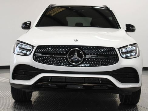 Used 2022 Mercedes-Benz GLC 300 4MATIC image 2