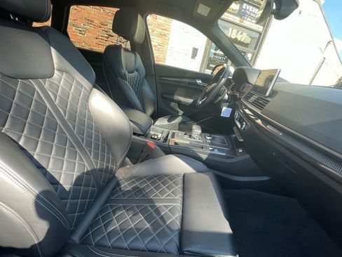 Used 2018 Audi SQ5 Premium Plus w/ S Sport Package image 28