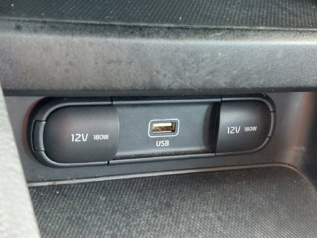 Used 2023 Kia Forte LXS w/ LXS Technology Package FWD image 16