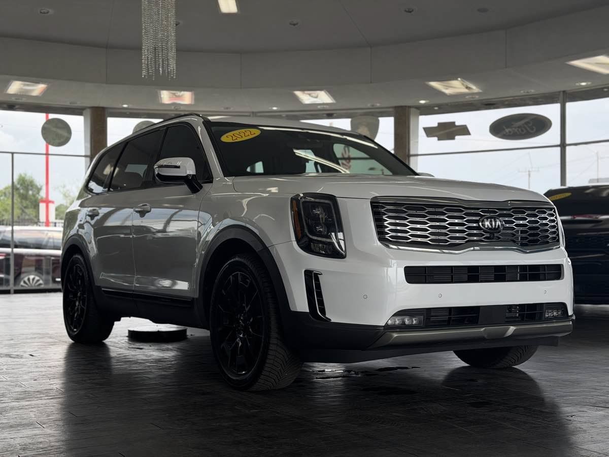 Used 2022 Kia Telluride SX w/ SX Prestige Package AWD/4WD image 4
