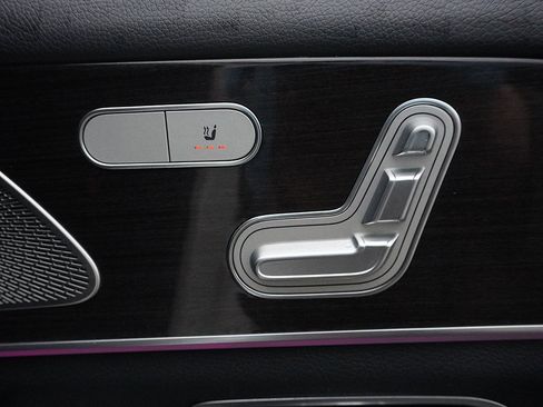 Used 2022 Mercedes-Benz GLS 450 4MATIC image 47